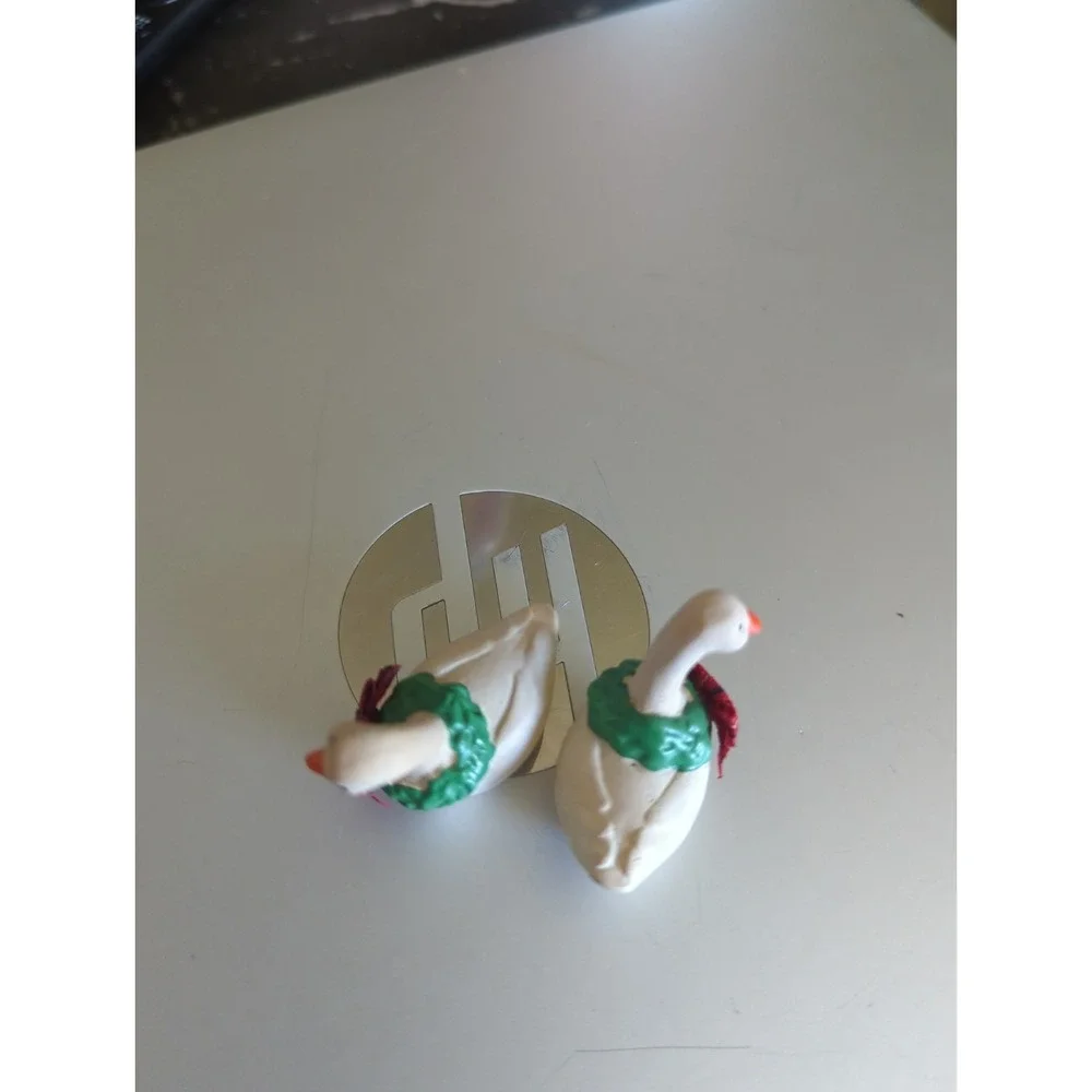 2 Vintage Hallmark Merry Miniature Goose with Christmas Wreath
